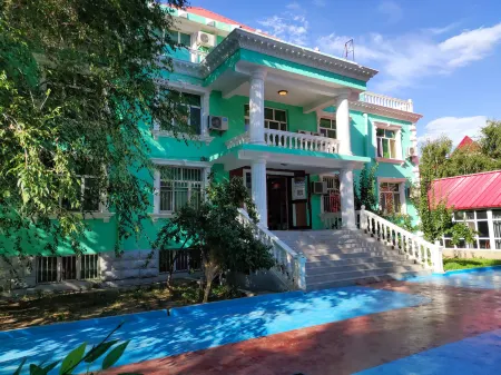 Jingyishiguang Guesthouse Отели рядом с достопримечательностью «Russian Customs Pedestrian Street»