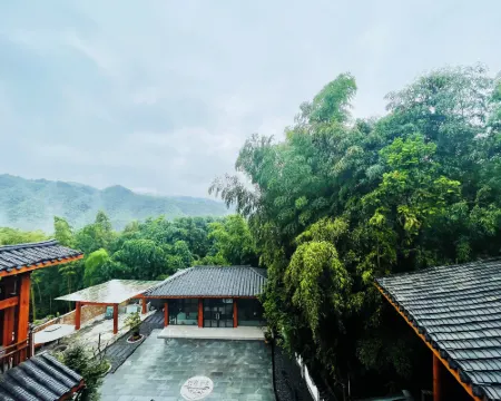 Shunan Bamboo Sea Jingyi Beiyuan Hotel Hotels in Changning