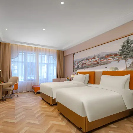 Vienna Hotel (Suzhou Lingbin Zhongling Avenue Branch)