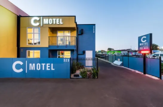 C-Motel Hotels near Mount Pleasant