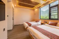Yinxuan Shiguang Holiday Homestay (Yusheng Xianli Scenic Area) - 2-stjärniga