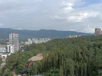 Youtai Hotel (Times Trade Port Branch) - Mountain view