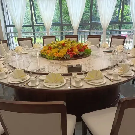 Luoping Oriental Garden Hotel