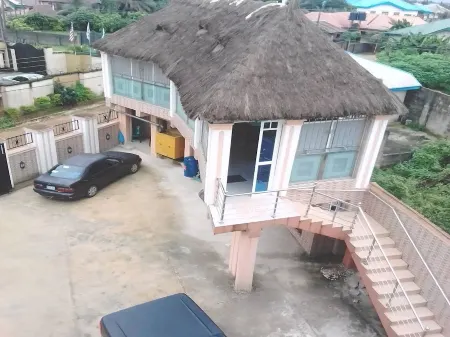 Carabana Hotel & Suites