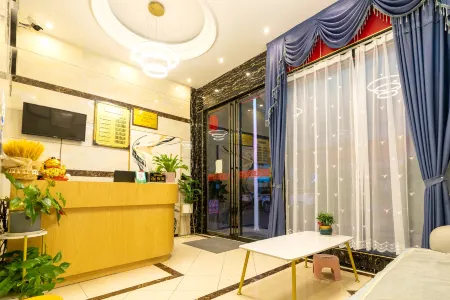 Quan Du Shi Shang Hotel Отели рядом с достопримечательностью «Fo'ding Hill»