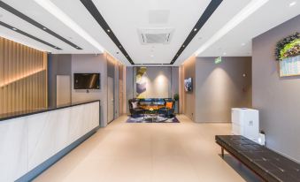 Homeinn Hotel (Shanghai Hongqiao Railway Station National Exhibition and Convention Center)