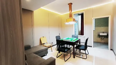 Tongcheng Business Hotel