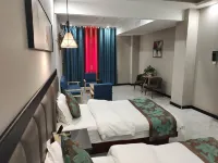 Dingbian Pengde Hotel Hotéis em Condado de Dingbian