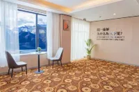 Grand Hotel Nima Kaifeng Hotels in Nyima