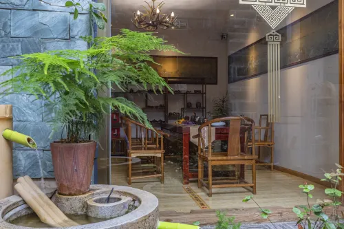 Jianshuishanmu Juju Homestay (Jianshui Ancient City Branch)