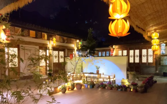 五采蓮民宿(楽山大佛観光センター售票處) 嘉定坊周辺のホテル