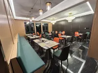 Baoshan Sanchuan she jishi guan jing  Hotel