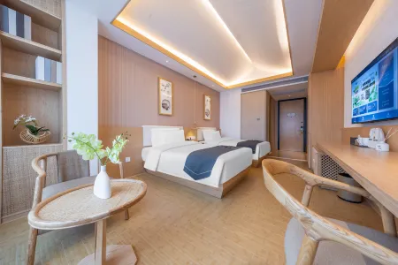 Yichang Hidden Hotel Отели рядом с Аэропорт Ичан