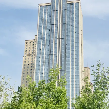 Yunbo Youth Hotel (Urumqi High-speed Railway Station)