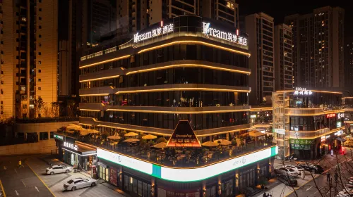 Huangteng Zhumeng Hotel Hotels in Linshui