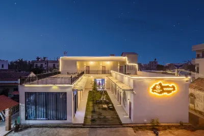 Nihao Homestay Hotels near Jiaowei Corner Beacon