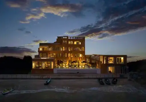 Mengyuan Bian Seaview Private Hot Spring Vacation Courtyard (Jiaochangwei Beach Branch)