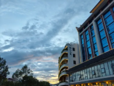 Huaguiyuan Hot Spring Hotel in Xinfeng County