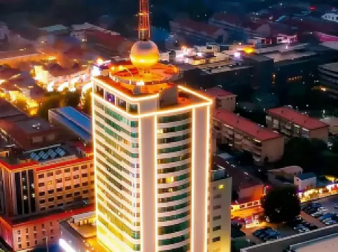 โรงแรมเรเซน