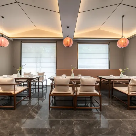 Moshang Hotel (Kaifeng Qingming Shanghe Garden Gulou Square)