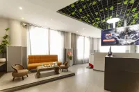 Weining Yoju 17 Degrees Youth Residence (Caohai Convention and Exhibition Center) - Homestays