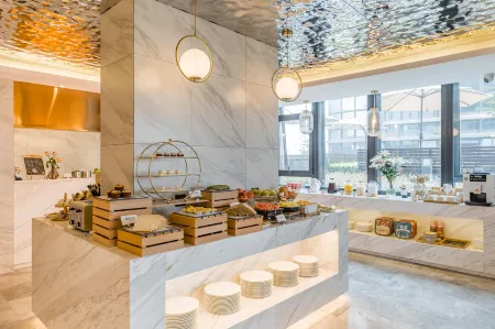 Atour Hotel (Suzhou North High Speed Railway Station South Square) Отели рядом с достопримечательностью «Soochow University(Yangchenghu Campus)»