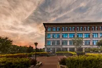 Fisher Island Holiday Hotel Hotels in Changli
