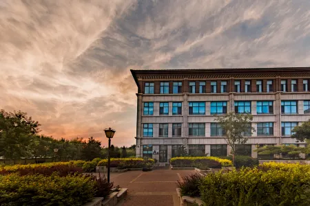 Fisher Island Holiday Hotel