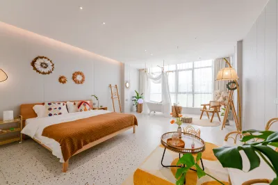 Longhai Shejia B&B Hotels in 