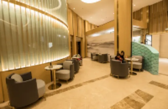 Huating Hotel(kaihong Plaza, Donggang, Zhoushan)