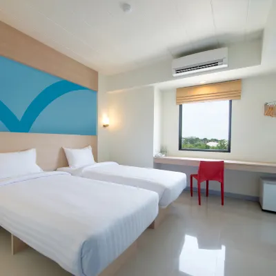 Hop Inn Surin Hotels near laan chang