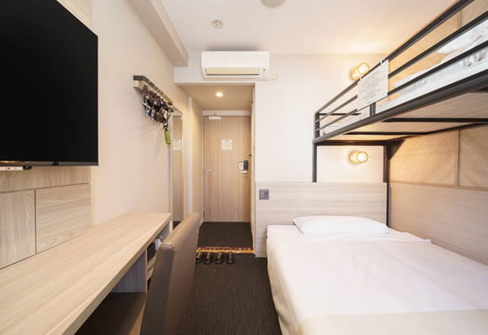 1. 슈퍼 호텔 히다..