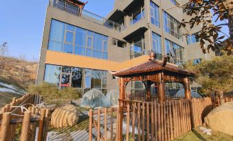Qingshan Homestay in Weinan