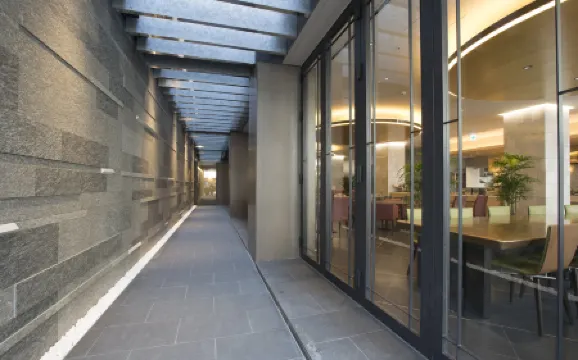 Urban Hotel Kyoto Nijo Premium Отели рядом со станцией Nishi-Kyogoku Station