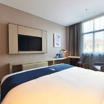 Echarm Hotel (Anlu Pedestrian Street)