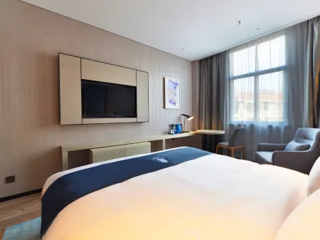 Echarm Hotel (Anlu Pedestrian Street)