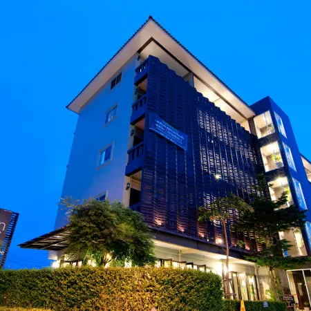 Ploen Pattaya Residence Отели рядом с достопримечательностью «Пляж Хатнаклуа»