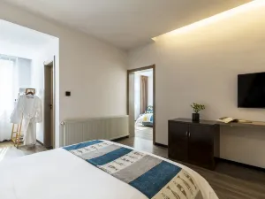 Dayi District Snail Soup Home Stay