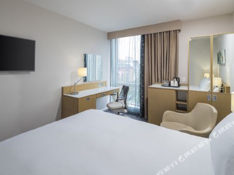 Hilton Garden Inn Bristol City Centre