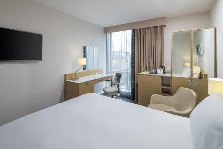 Hilton Garden Inn Bristol City Centre Отели рядом с достопримечательностью «Бристольский университет»