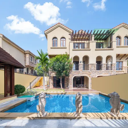 Emerald Valley Luxury Residence Holiday Villa Hotel