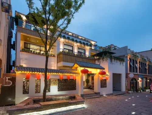 Andi yard Guesthouse