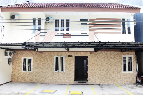 House Of Dharmawan Hotel di Kecamatan Mulyorejo