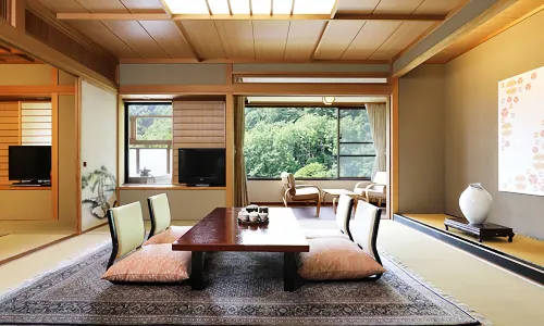 Ryotei Hanayura