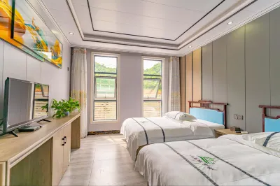 Mountain Lake Homestay Ping Qian town/Dajiuhu national wetland park 호텔