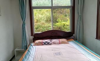 Racing Yimu Yisu Homestay