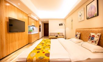 Xingchen Hotel (Zhengzhou Longzihu Metro Station)