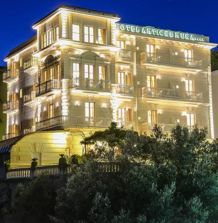 Hotel Antiche Mura