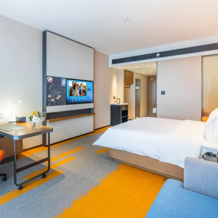 Hampton by Hilton Wuhan railway Station