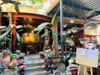 Jinghong Chunman International Youth Hostel (Manting Park Branch)